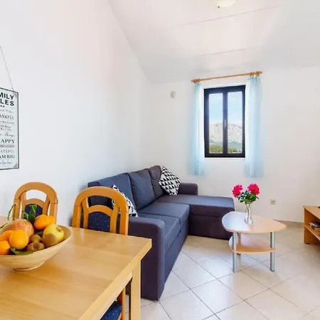 아파트 - Comfort One Bedroom D2 *